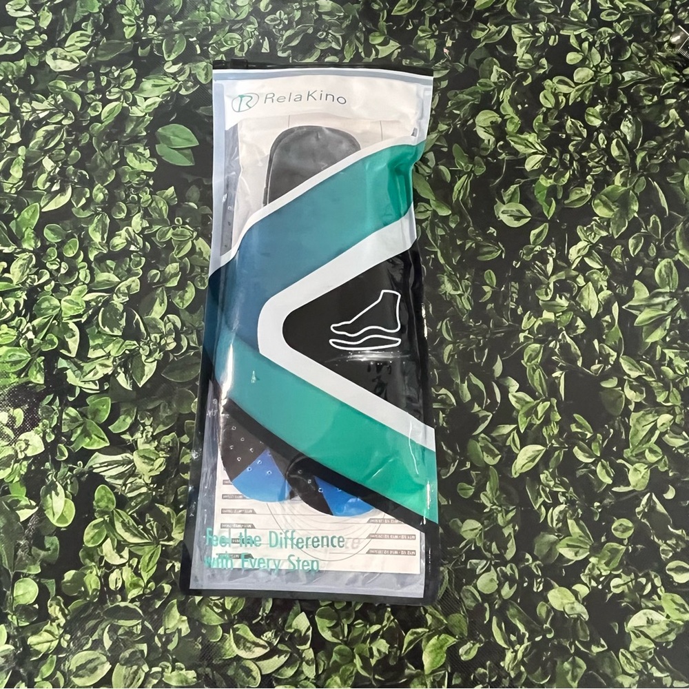 RelaKino Comfort and Sports Insoles NEW